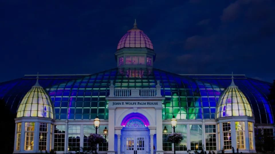 Conservatory Building plant shop in Columbus, Ohio