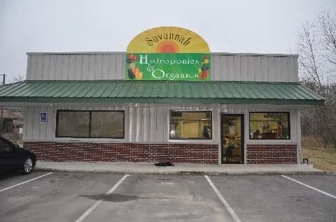 Savannah Hydroponics & Organics plant shop in Garden City, Georgia